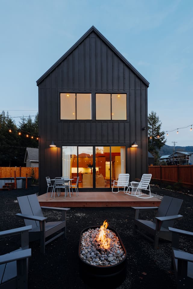 Camp Alpine cabin