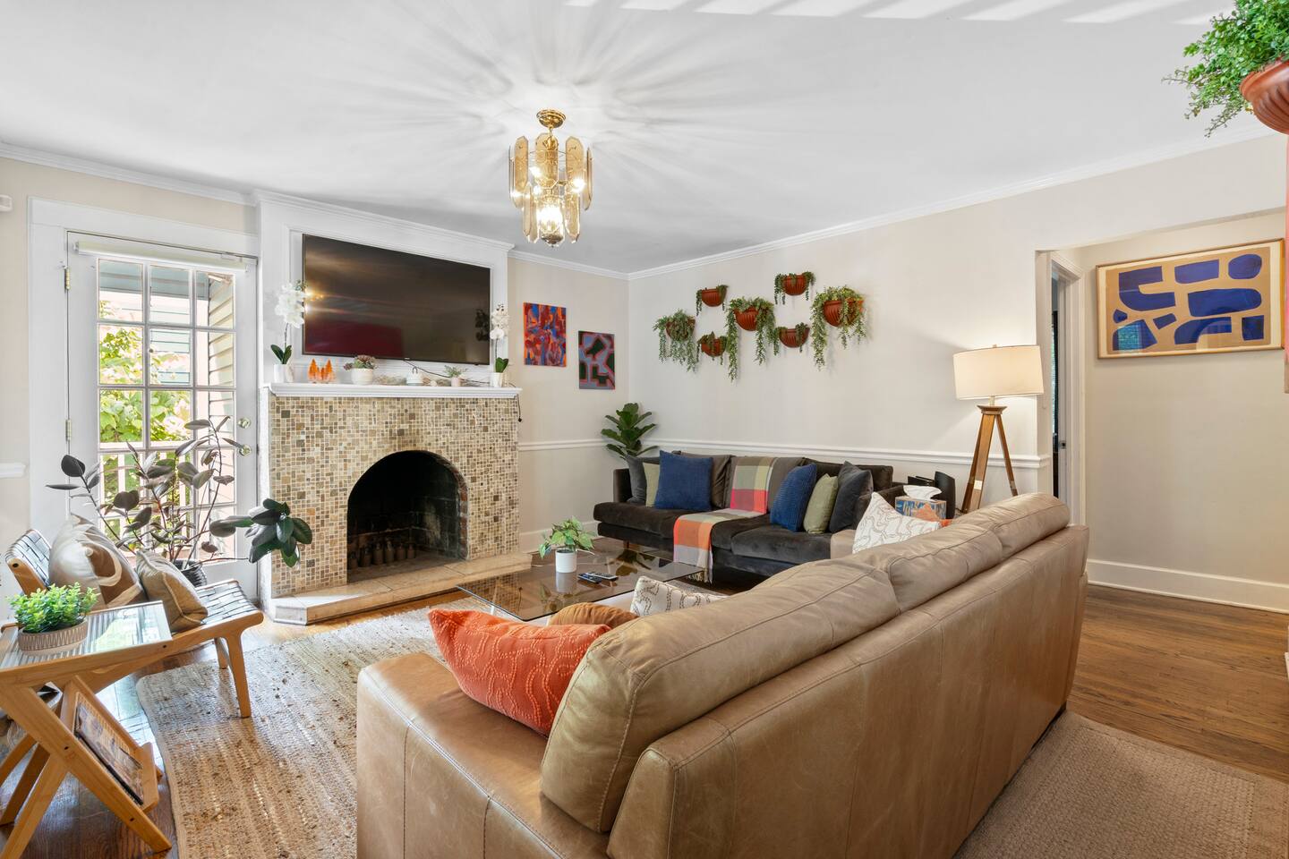 Sleeps 10 - Plaza Midwood - Walk to Restaurants