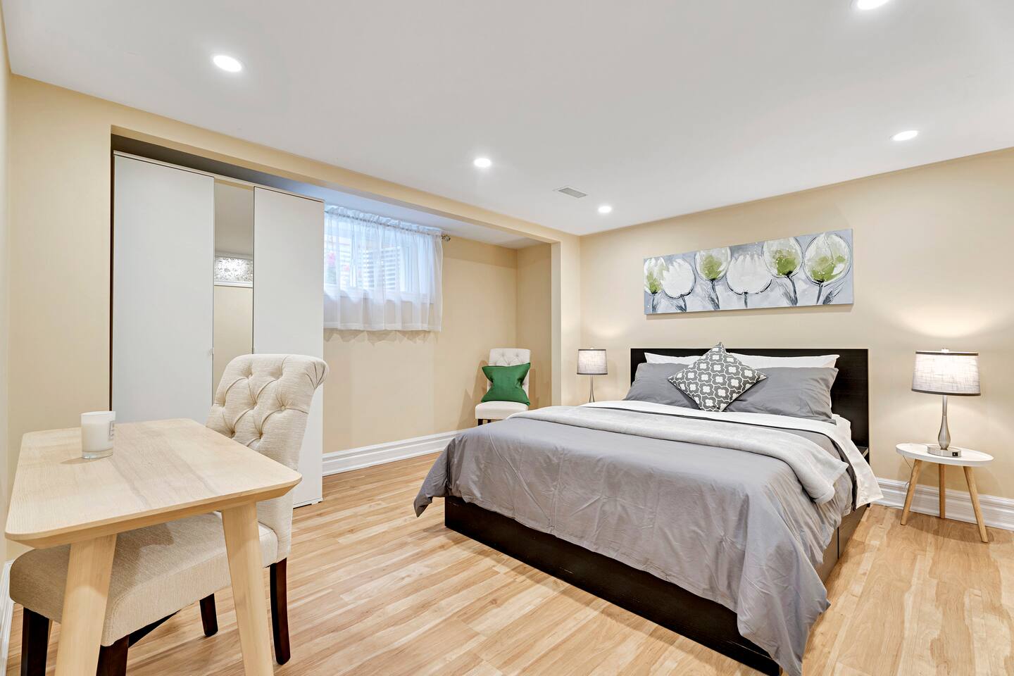 Cozy Private Room | Near Airport, Downtown Toronto
