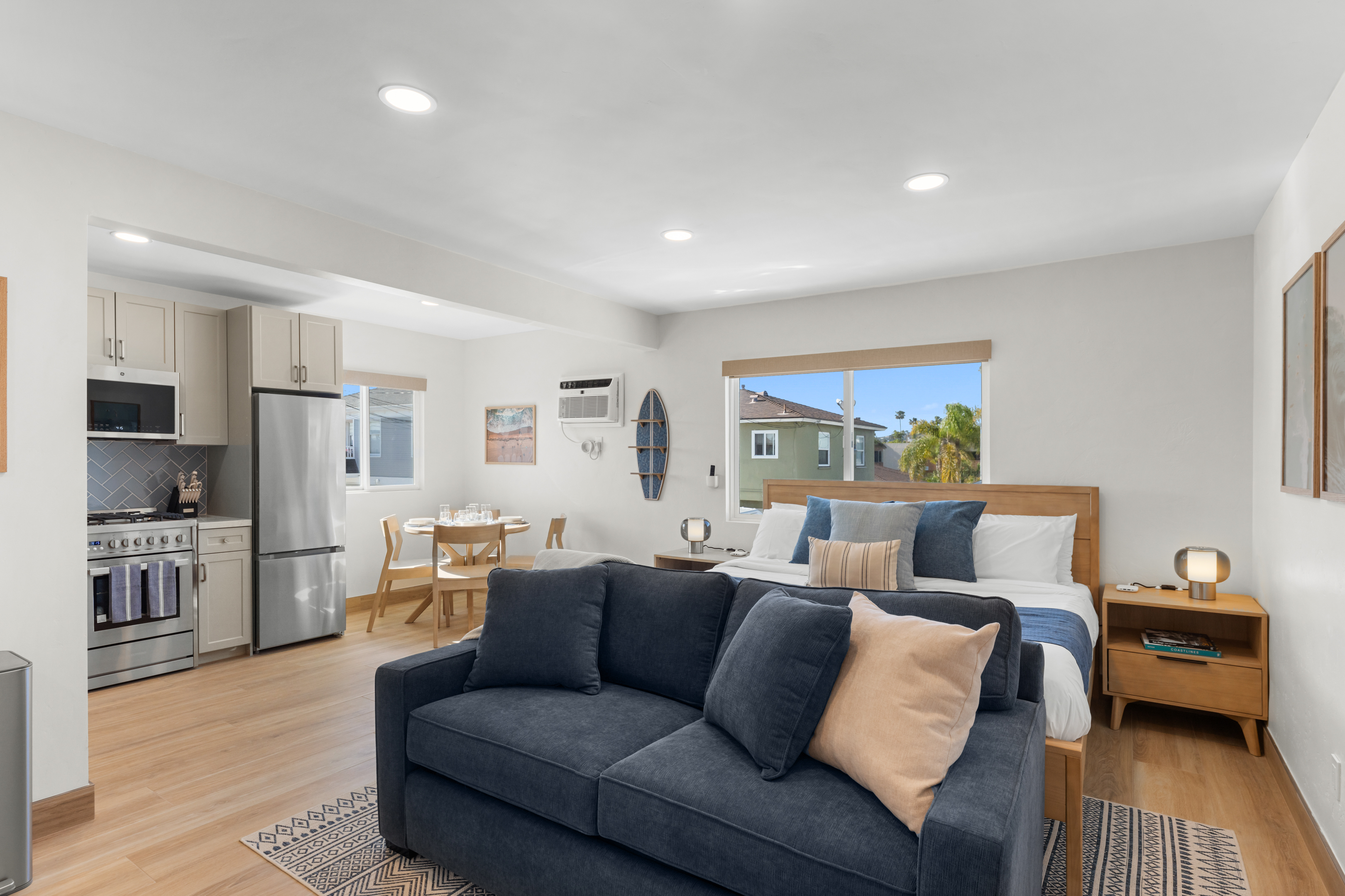 Pacific Tides 8 - PB Studio: Bright, Parking, AC