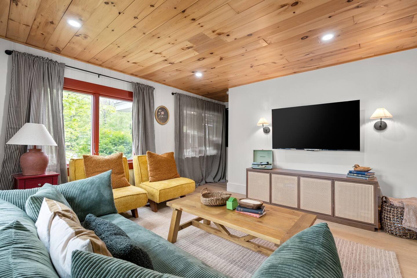 Property thumbnail 2