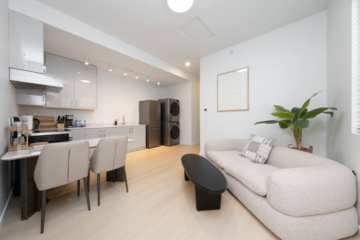 Brand New 2BR Suite in West Vancouver