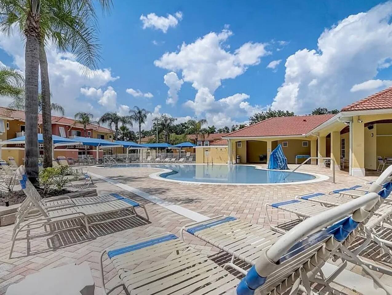 3BR Near Disney | Resort Pool + Gated Community