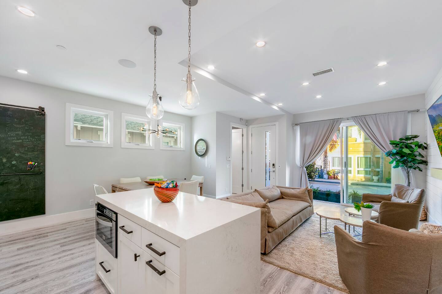 Property thumbnail 24