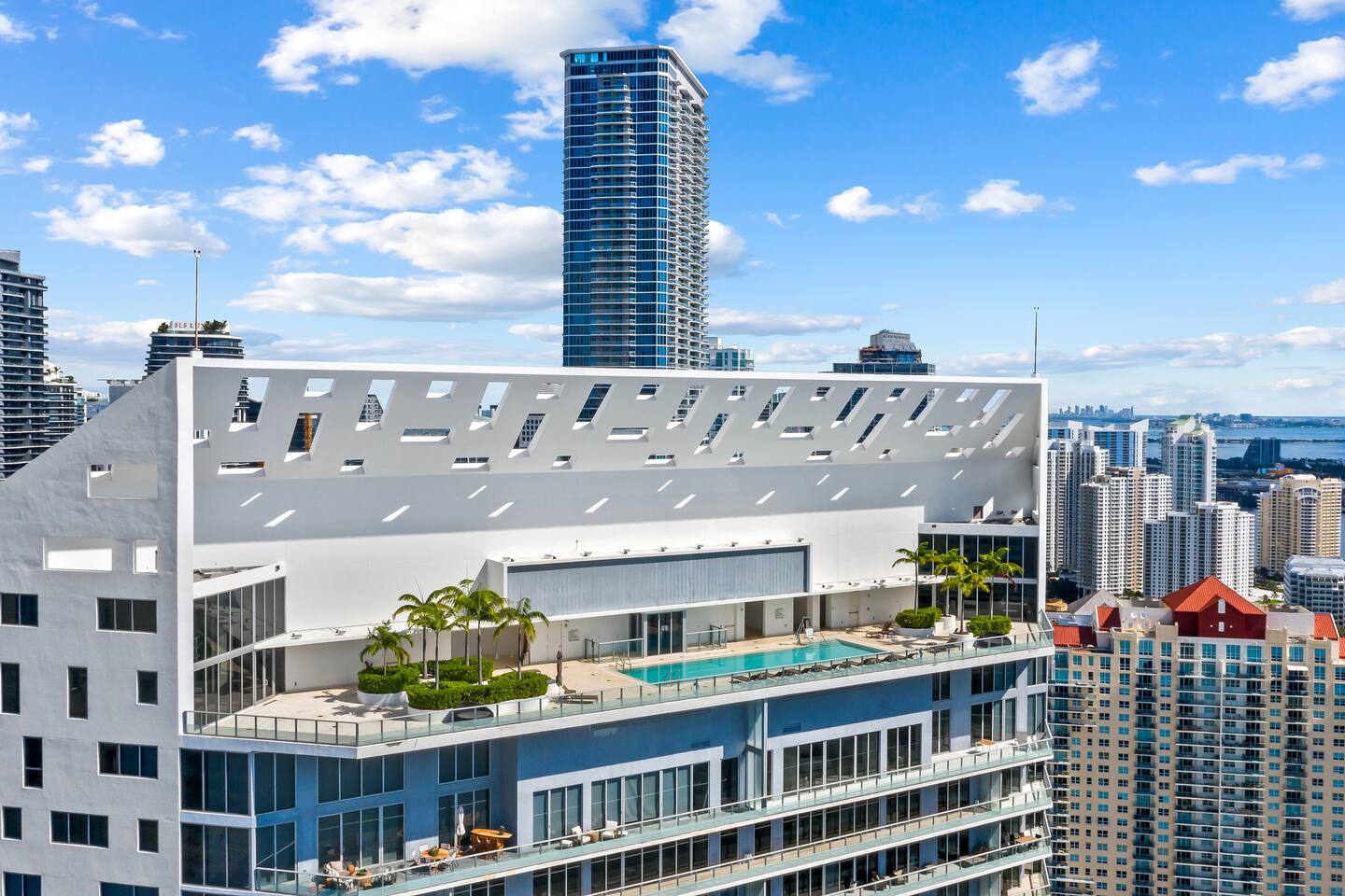 Stunning Bayview Condo in the Heart of Brickell!