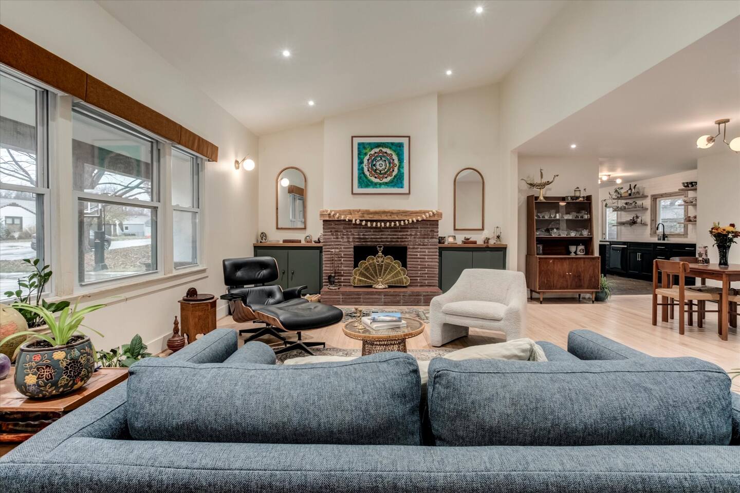 3BR w/ Hot Tub | 18 min to Arrowhead | Sleeps 7