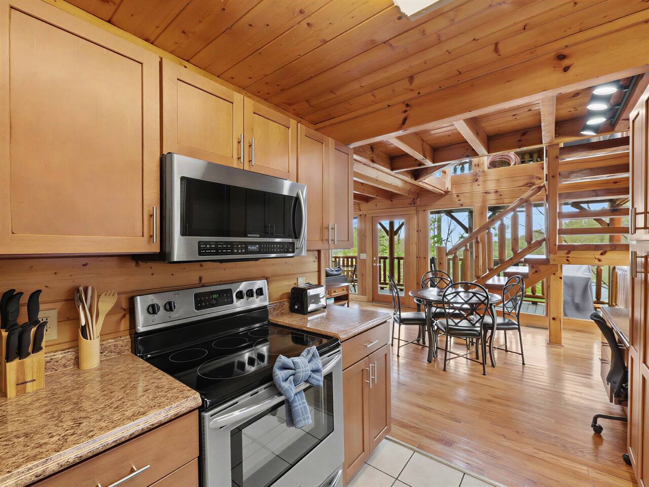My Happy Place | Cozy Pigeon Forge Cabin Retreat