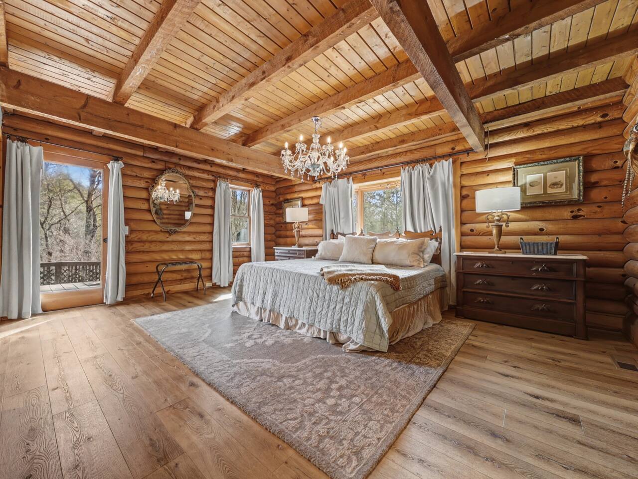 Cabin Retreat: Room to Roam & Play