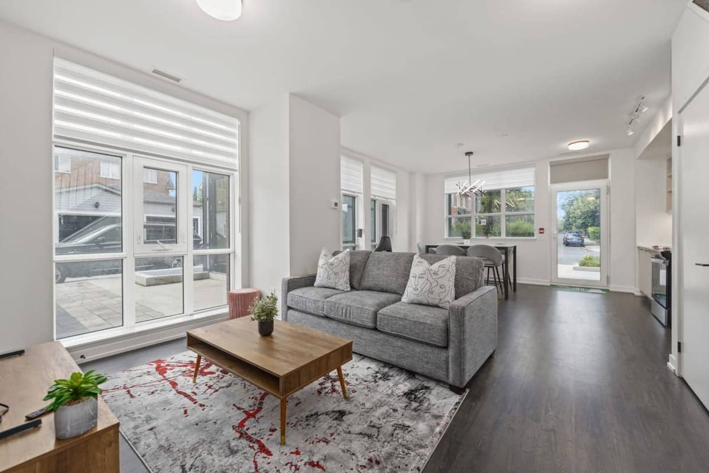Chic 2-Bedroom Townhome w/ Parking
