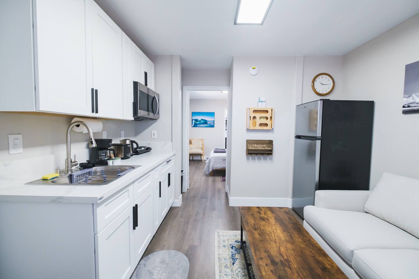 3217 Charming Studio Apartment, Private Entrance