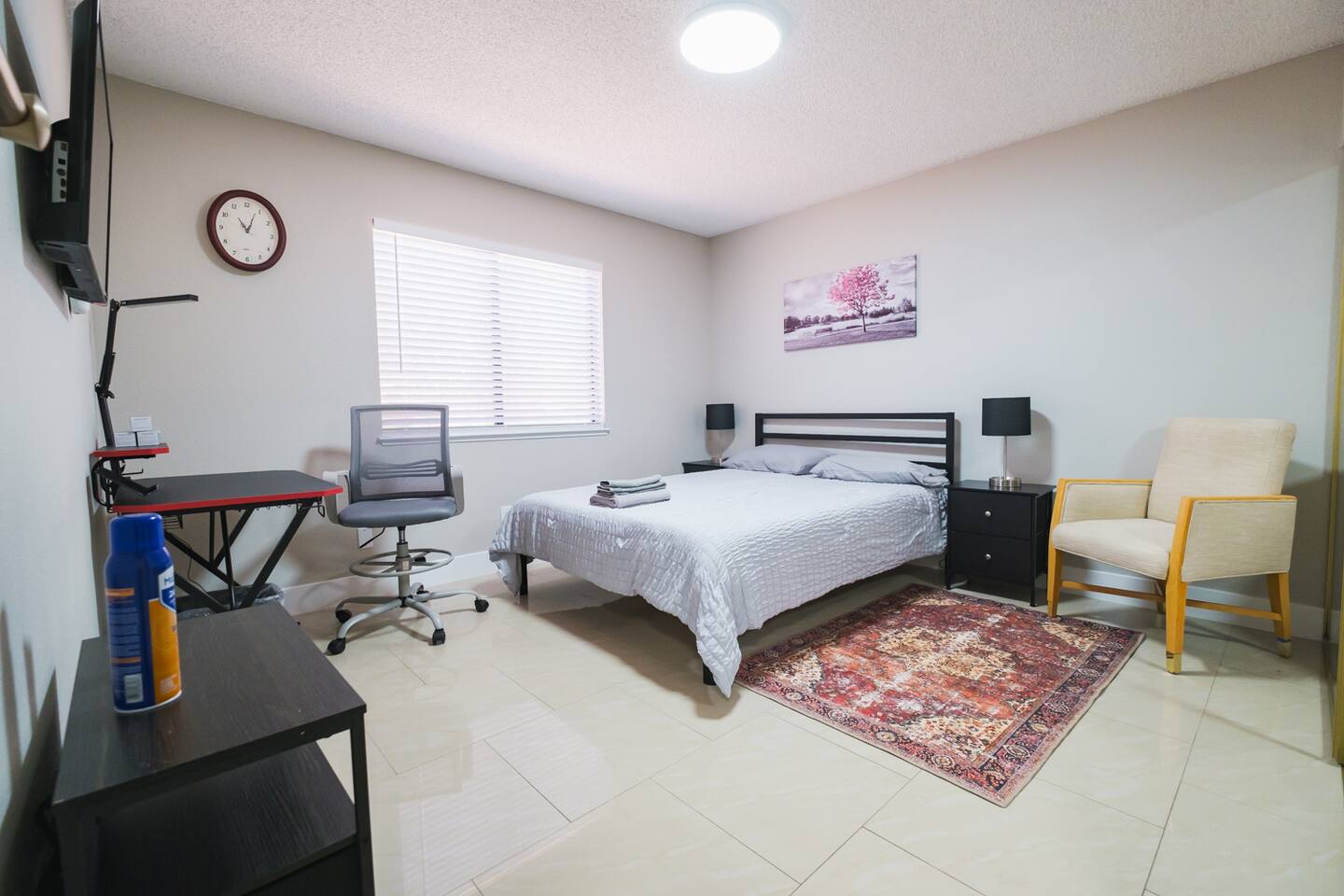 3217-4 Private Bedroom, Shared Bath, No.4