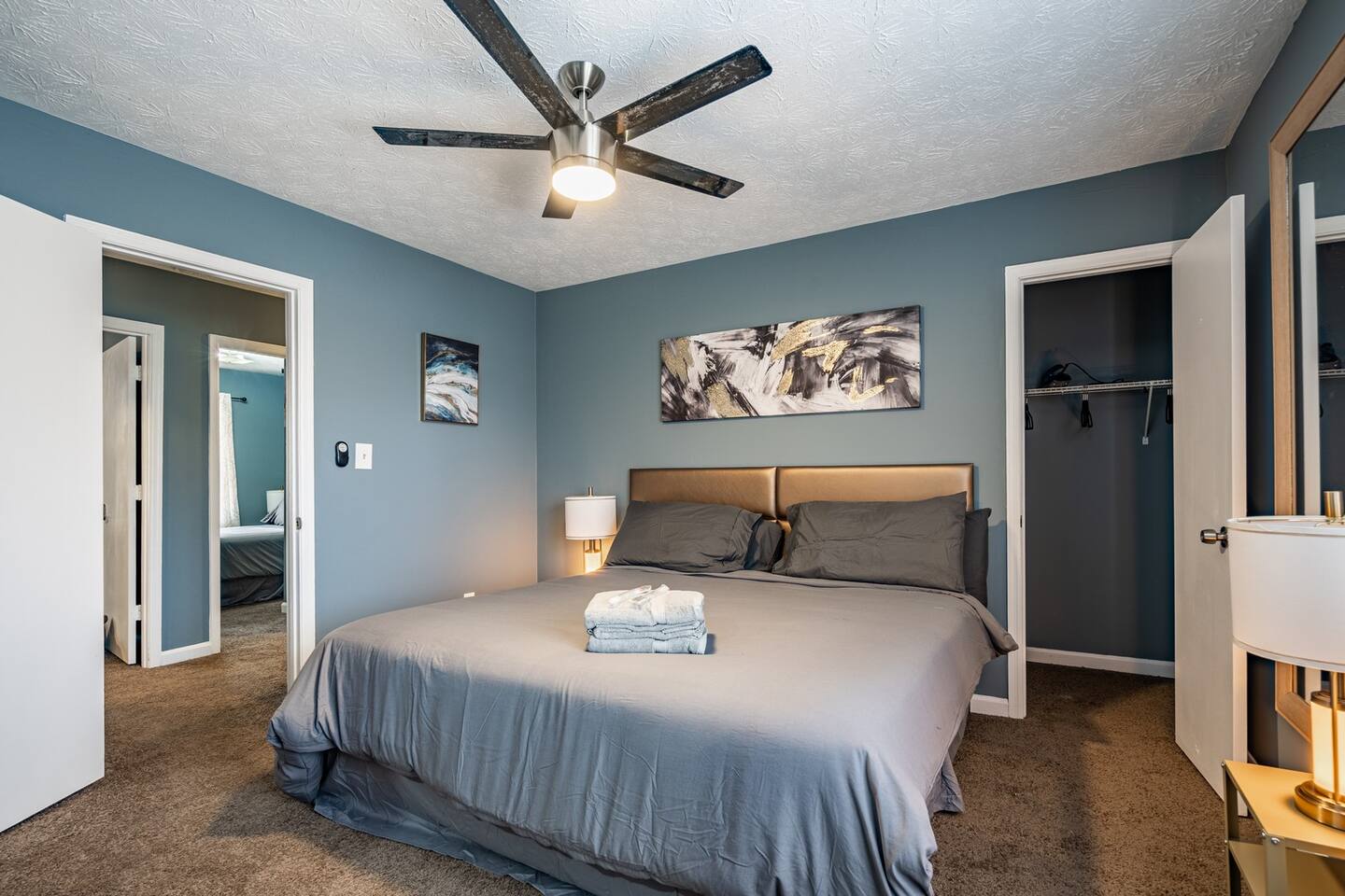 Peaceful Ensuite Master Bedroom
