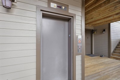 Cozy 1BR Condo w/ Stunning Long-Range Views + Pool photo 7