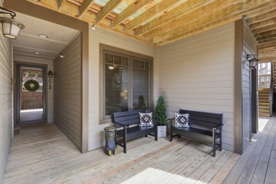 Cozy 1BR Condo w/ Stunning Long-Range Views + Pool photo 5