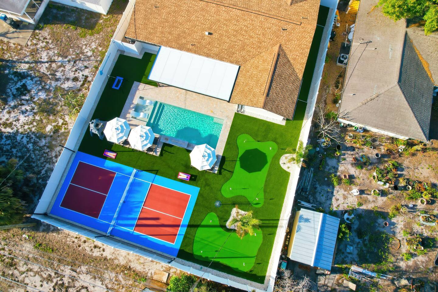 Family Fun 10 min to beach, Pool, Pickleball, Golf