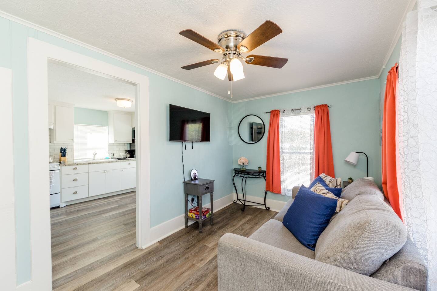 The Comfi Coral - Studio With Balcony || Unit C