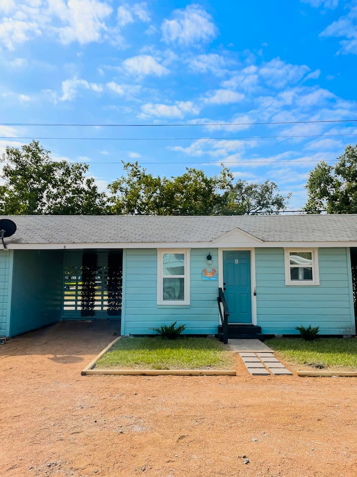 Serenity Seashell Tiny Cabin B