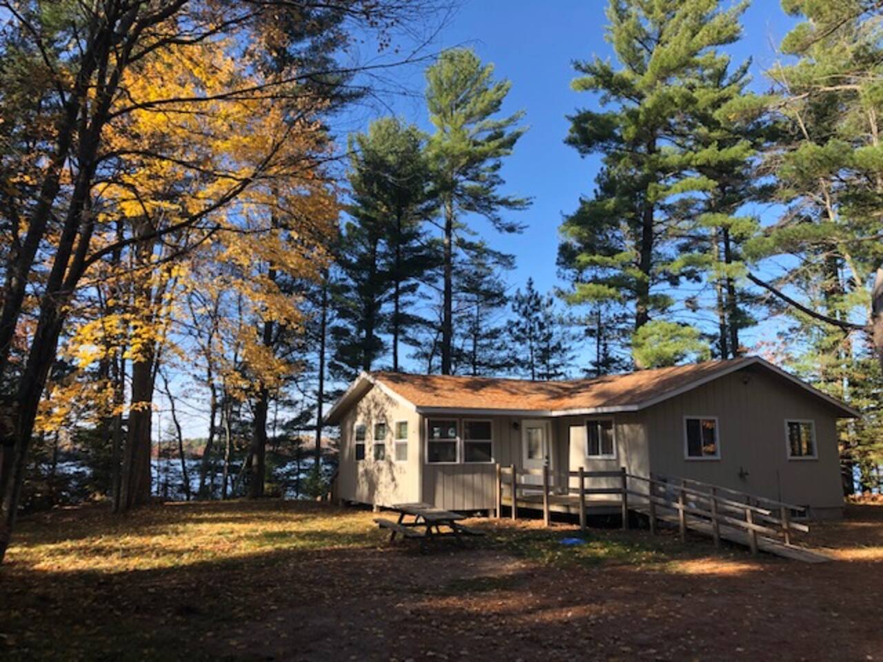 Perfect North Woods Cabin minutes from St. Germain