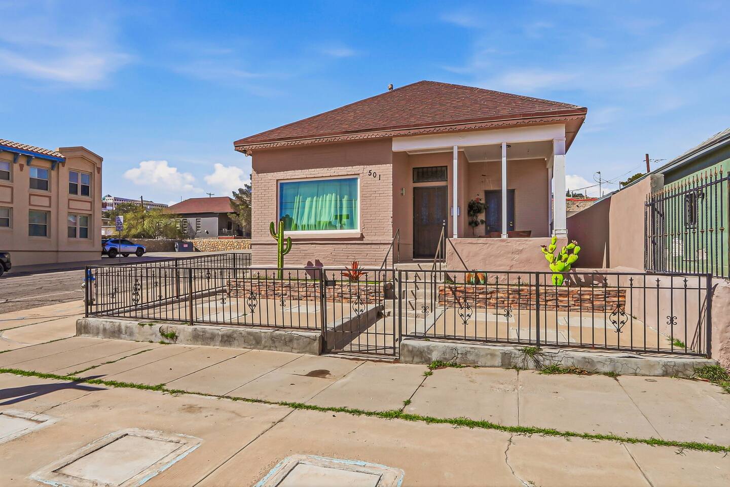 River Retreat | Central Proximity to UTEP