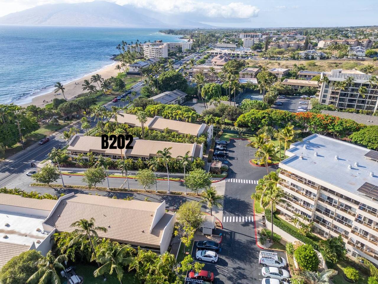 Across from the beach! B202 - Maui Banyan Kihei