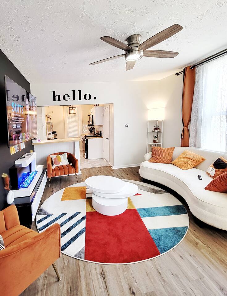 Downtown Cincy Luxury Hot Tub GEM • Super Walkable