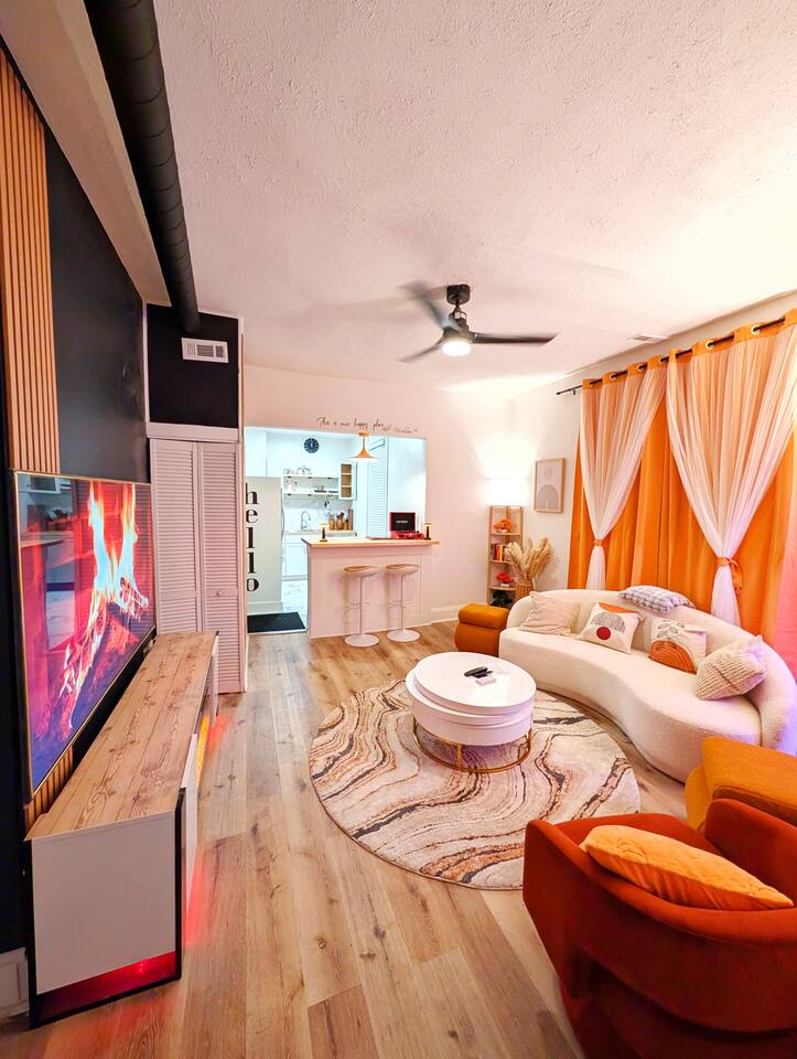 Downtown Cincinnati Game Yard • Super Walkable