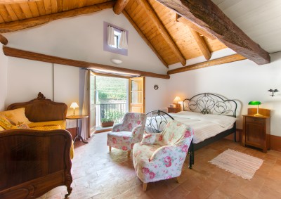 Rustico Stanza 2 PIANO SUPERIORE