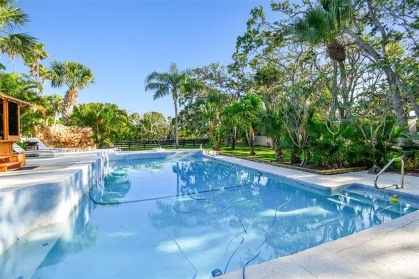 Recharge AND Relax Hideaway