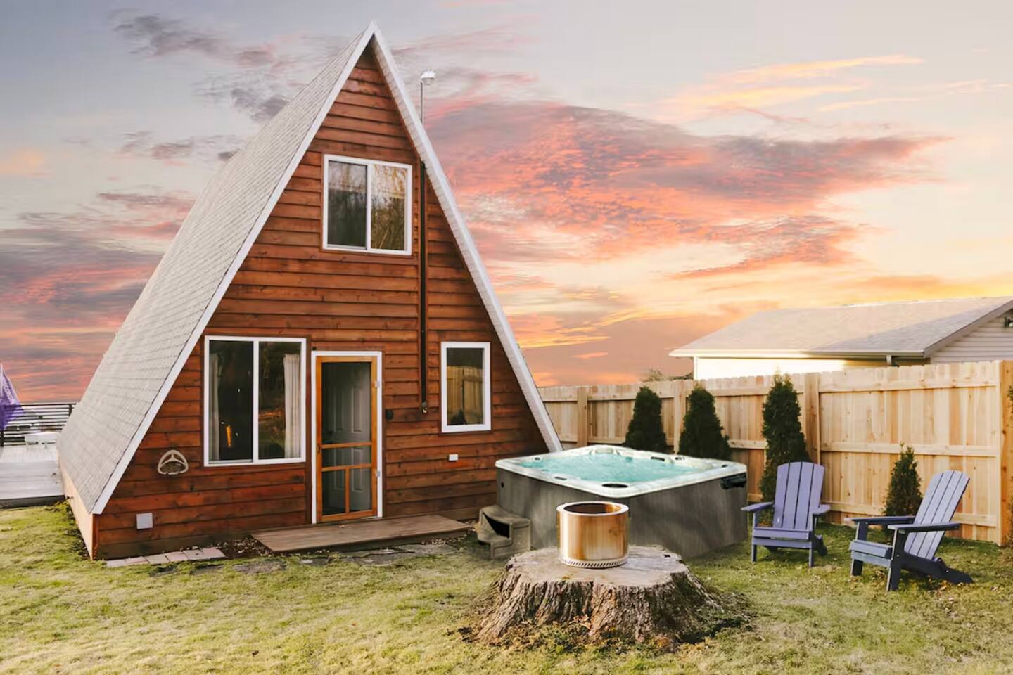 State Park Getaway with Hot Tub & Arcade