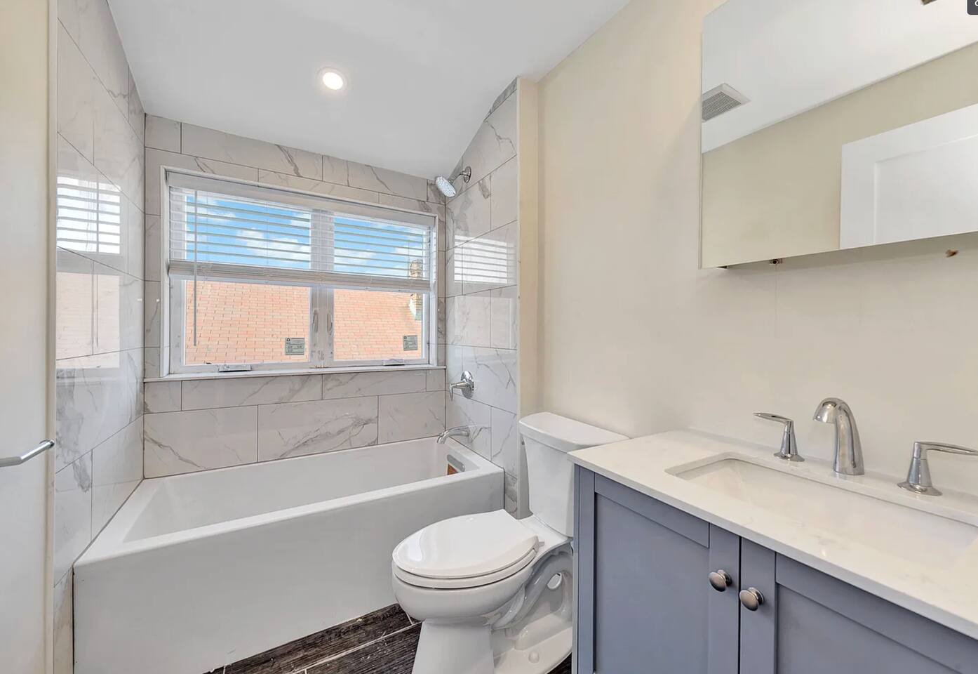 Massive 6BD/5BA Home + Private Parking, Walk to T