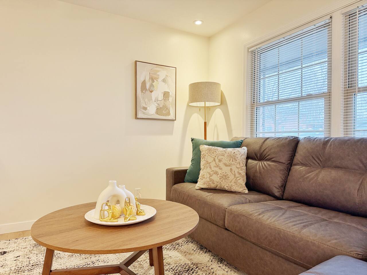 Northside Newly Renovated & Stylish 3BR/2.5BA