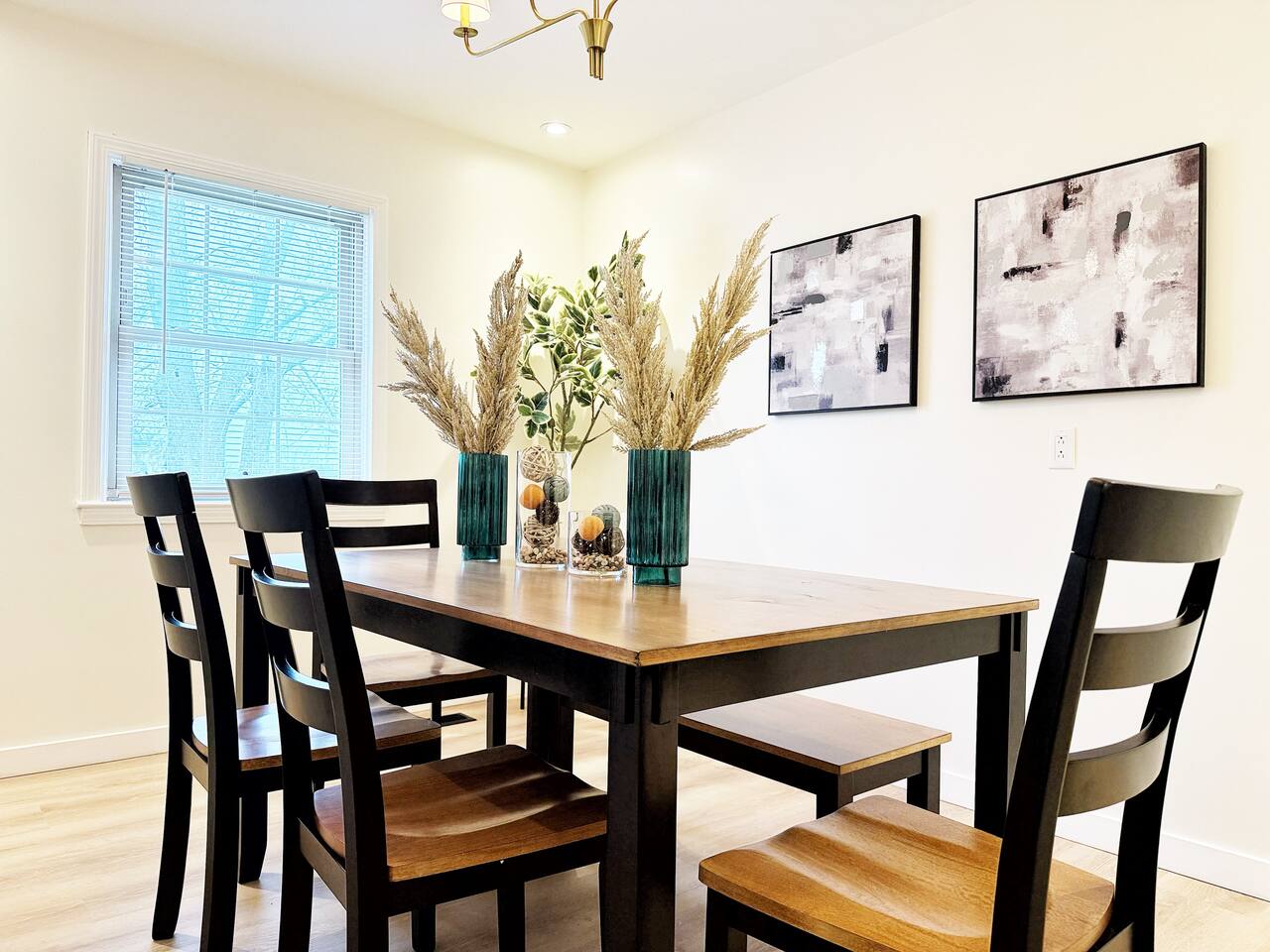 Northside Newly Renovated & Stylish 3BR/2.5BA