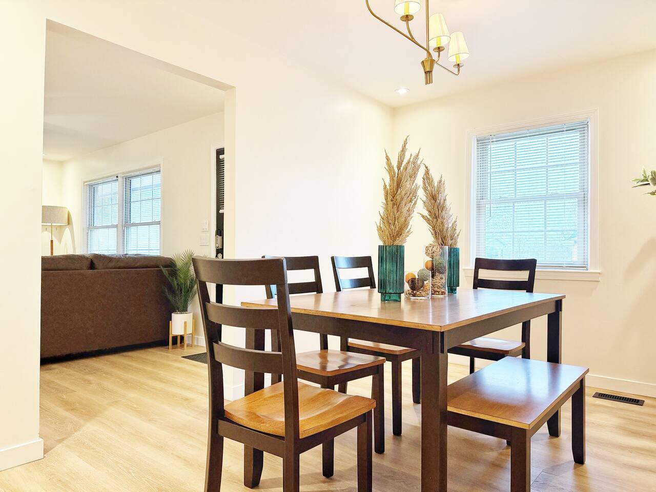 Northside Newly Renovated & Stylish 3BR/2.5BA