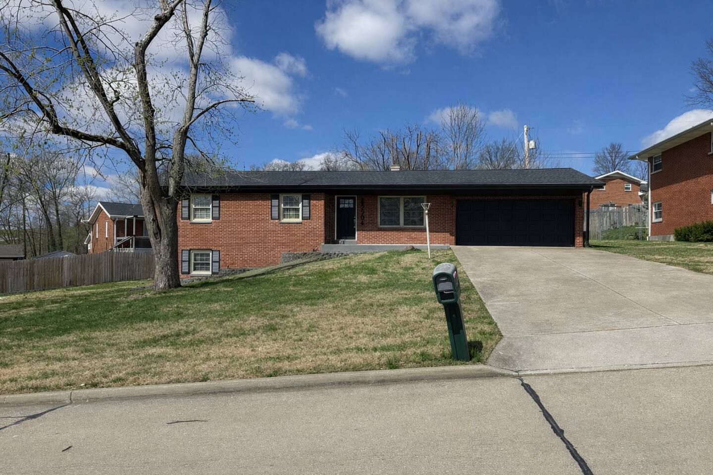 Northside Newly Renovated & Stylish 3BR/2.5BA