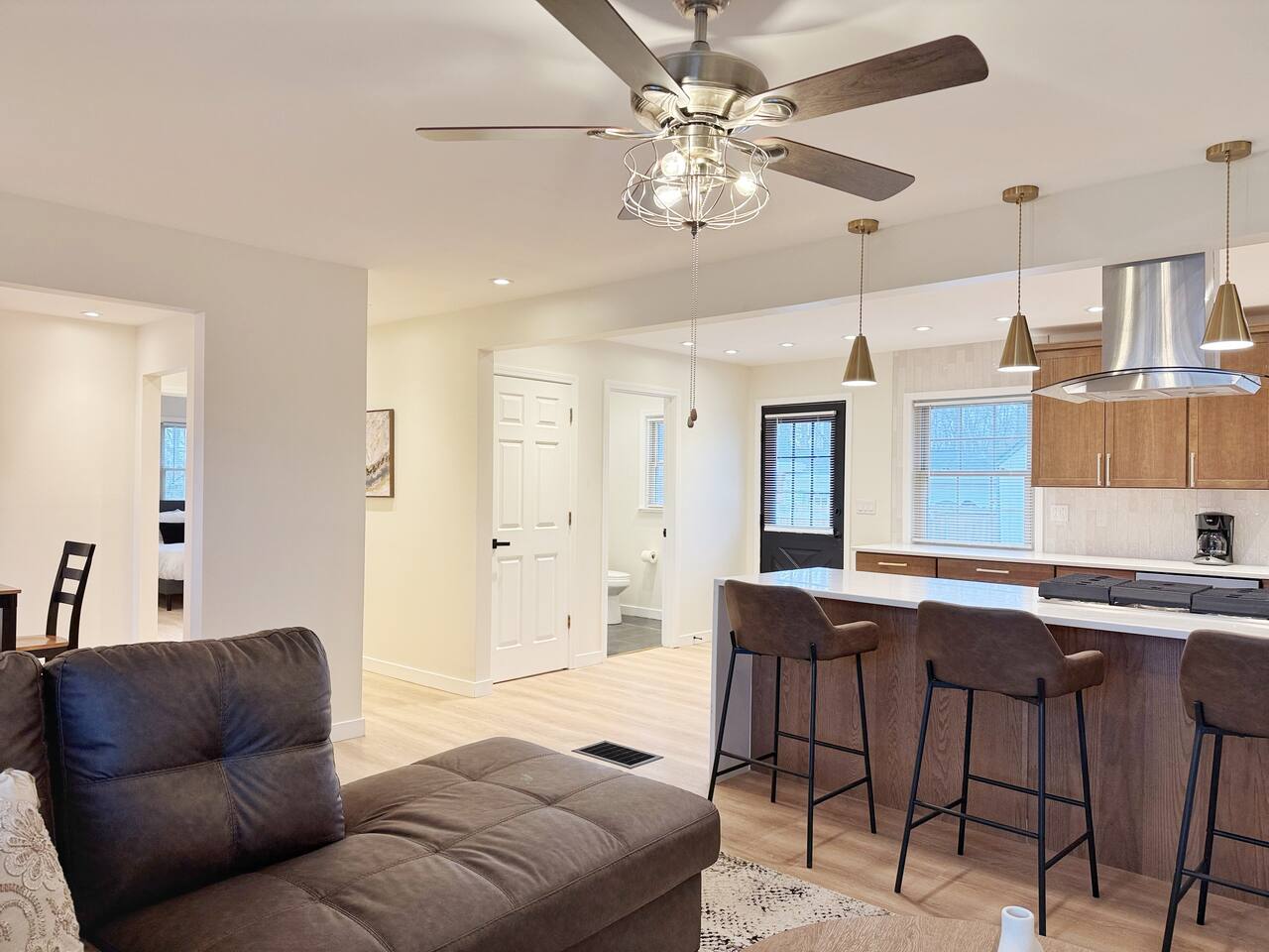 Northside Newly Renovated & Stylish 3BR/2.5BA