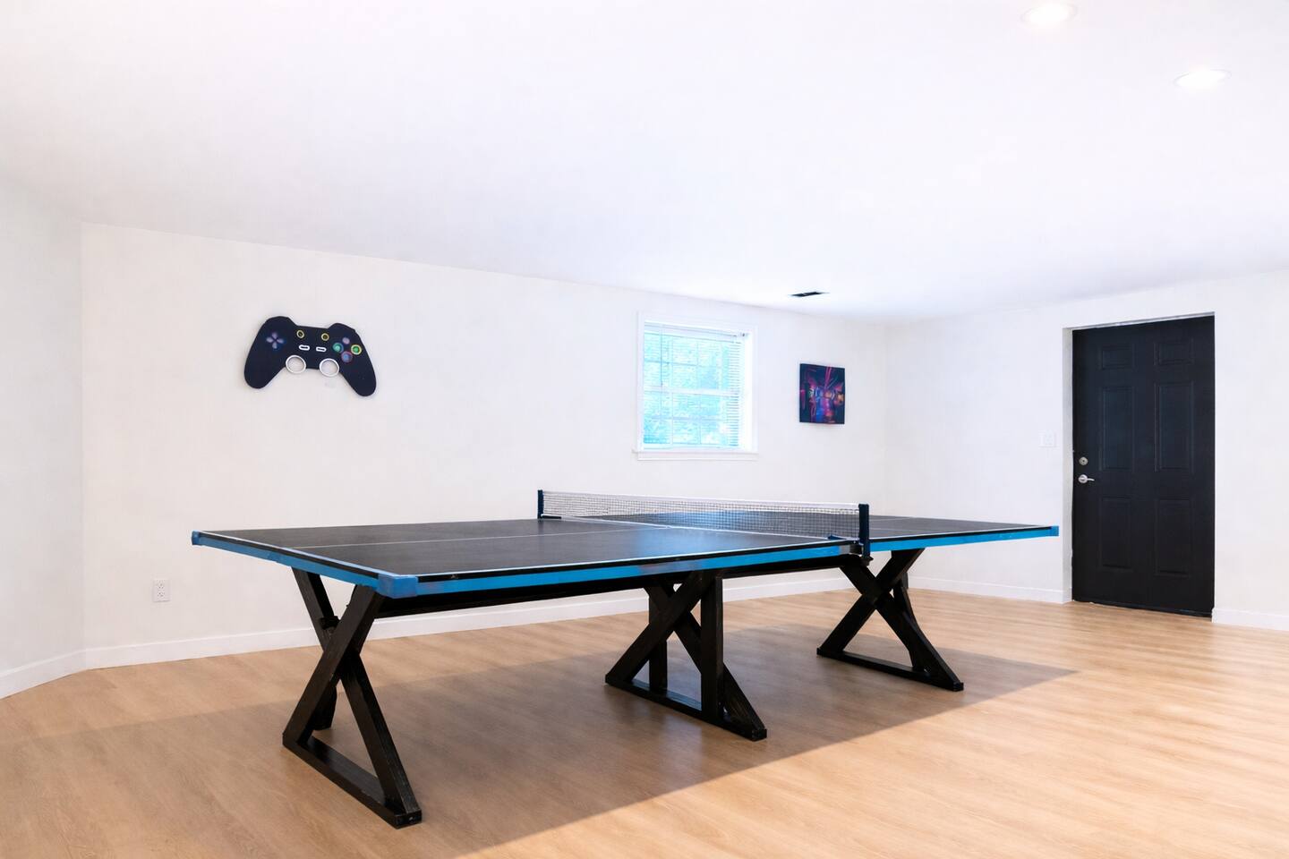 Northside Newly Renovated & Stylish 3BR/2.5BA