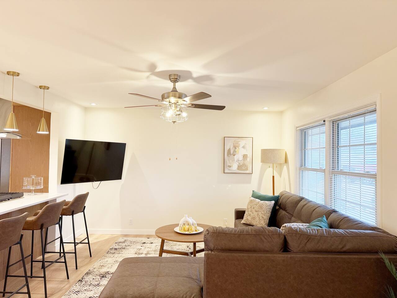 Northside Newly Renovated & Stylish 3BR/2.5BA