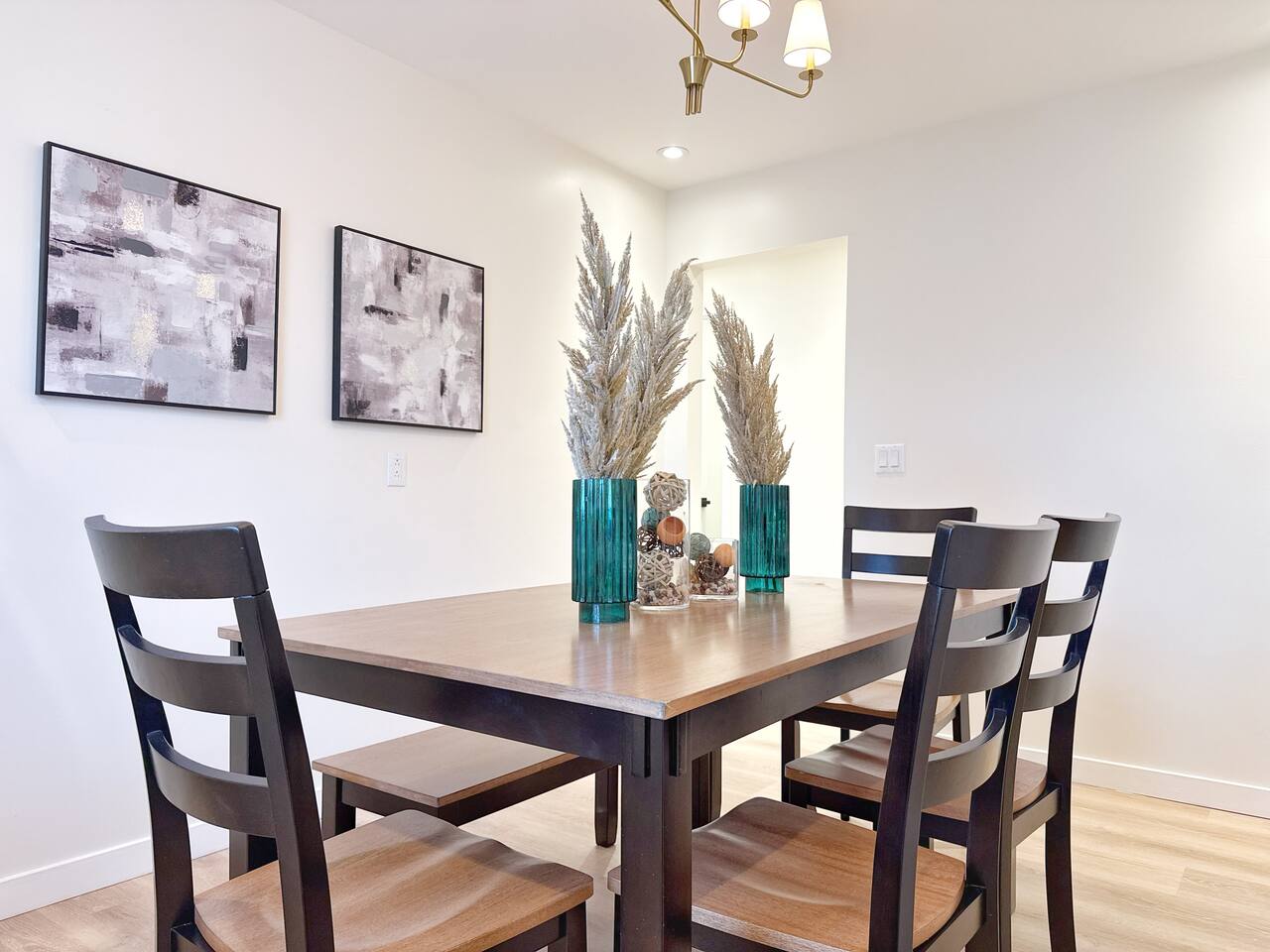 Northside Newly Renovated & Stylish 3BR/2.5BA