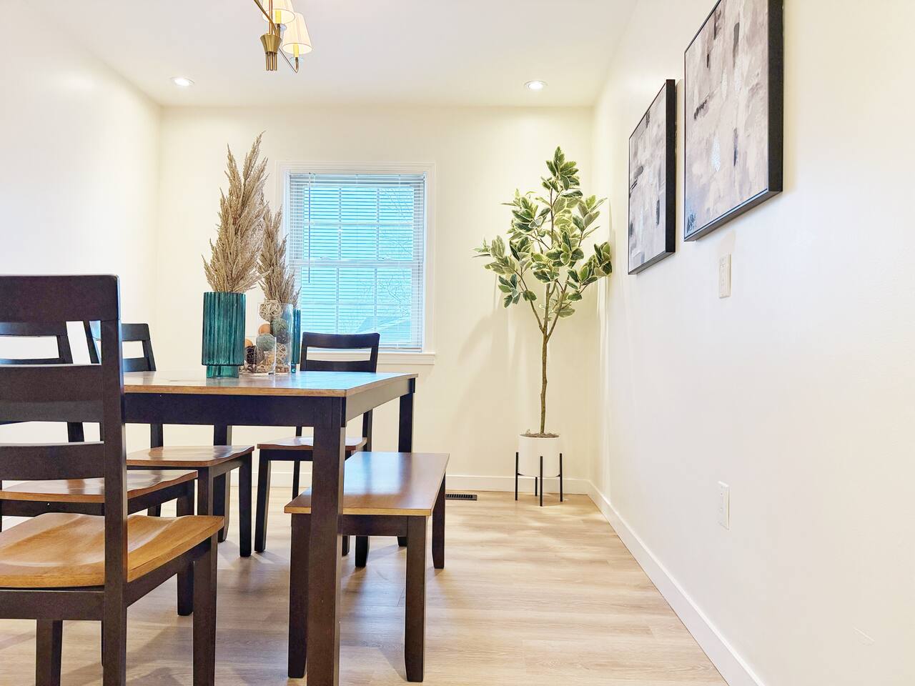 Northside Newly Renovated & Stylish 3BR/2.5BA