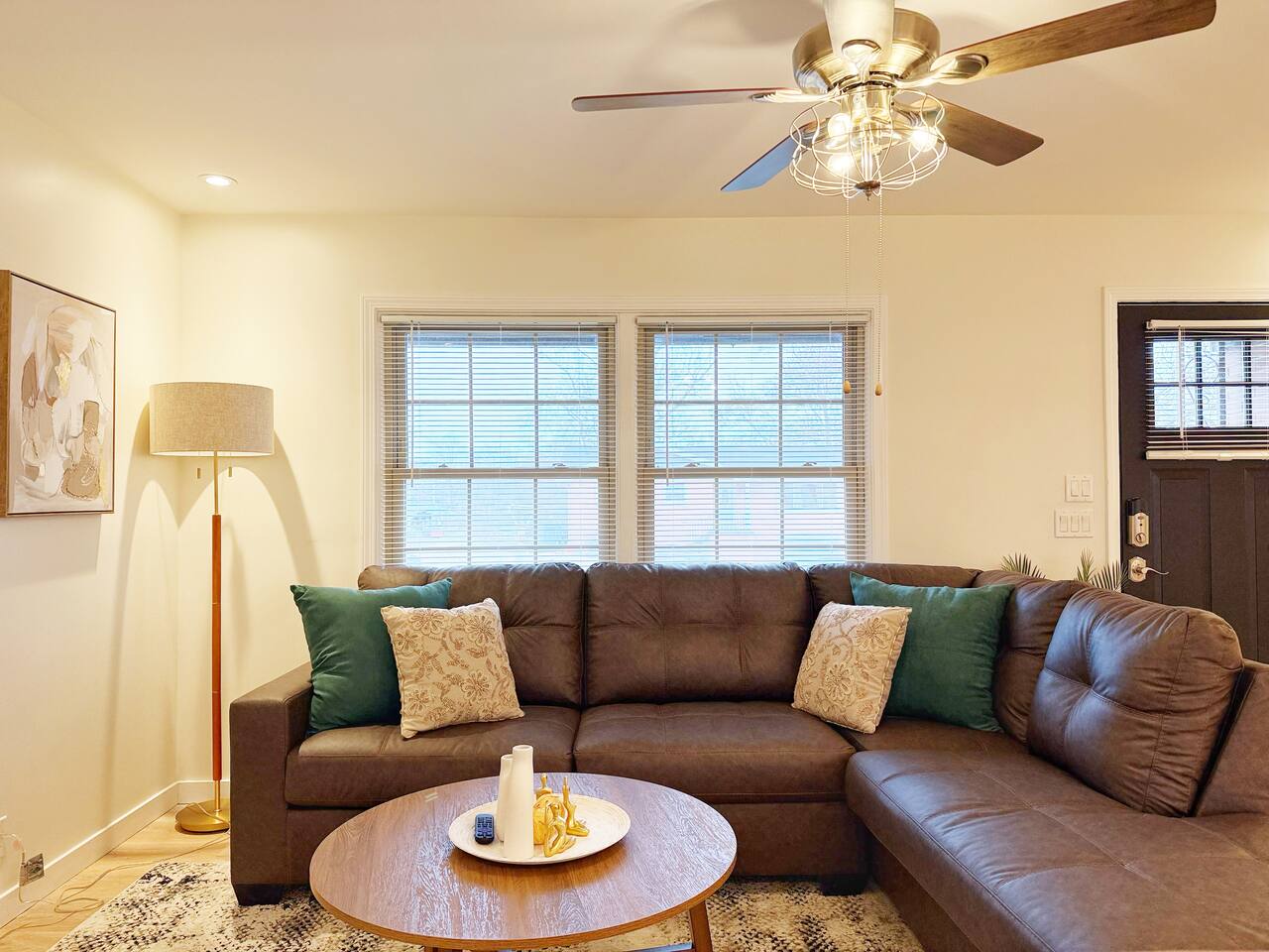 Northside Newly Renovated & Stylish 3BR/2.5BA