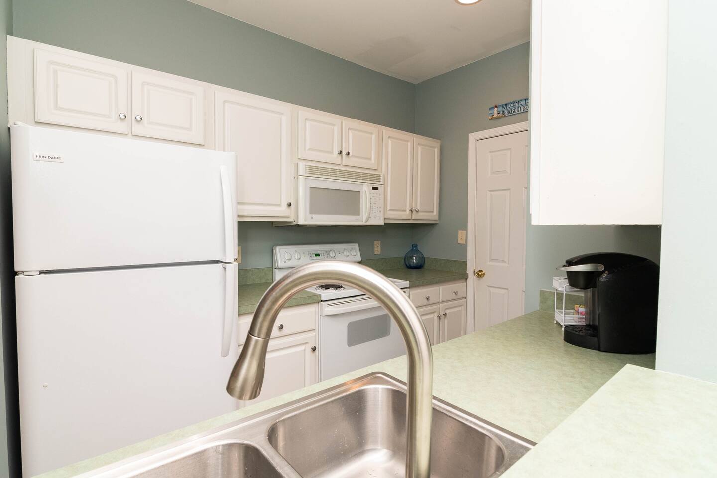 Beach House photo 33
