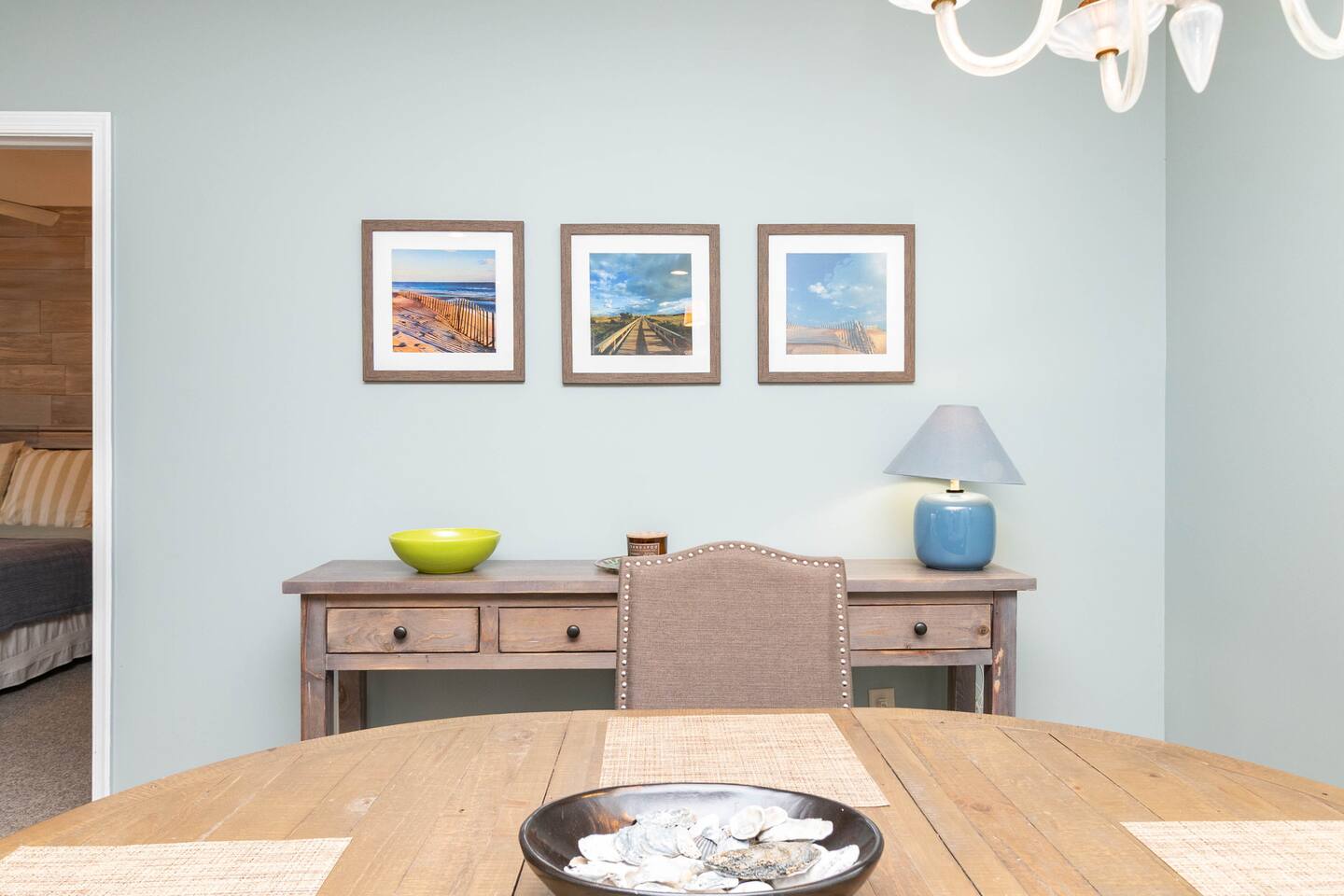 Beach House photo 24