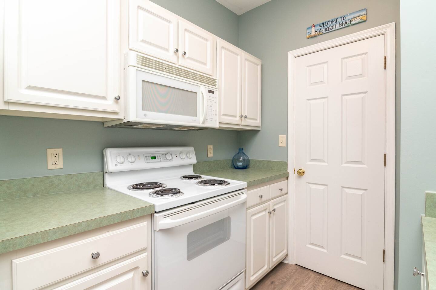 Beach House photo 37