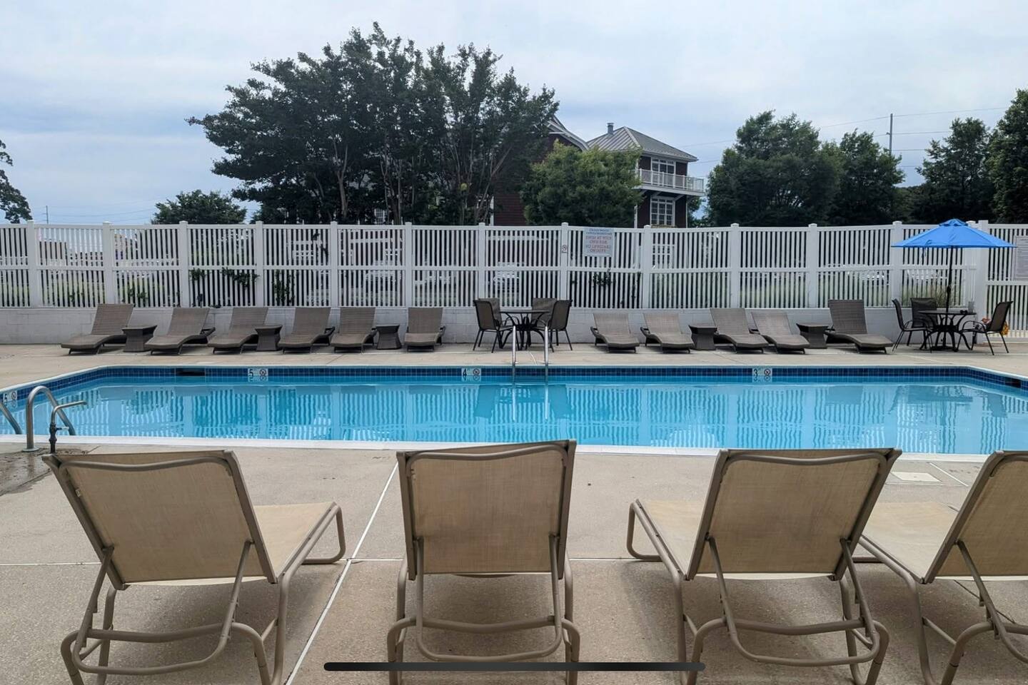 Beach House photo 45