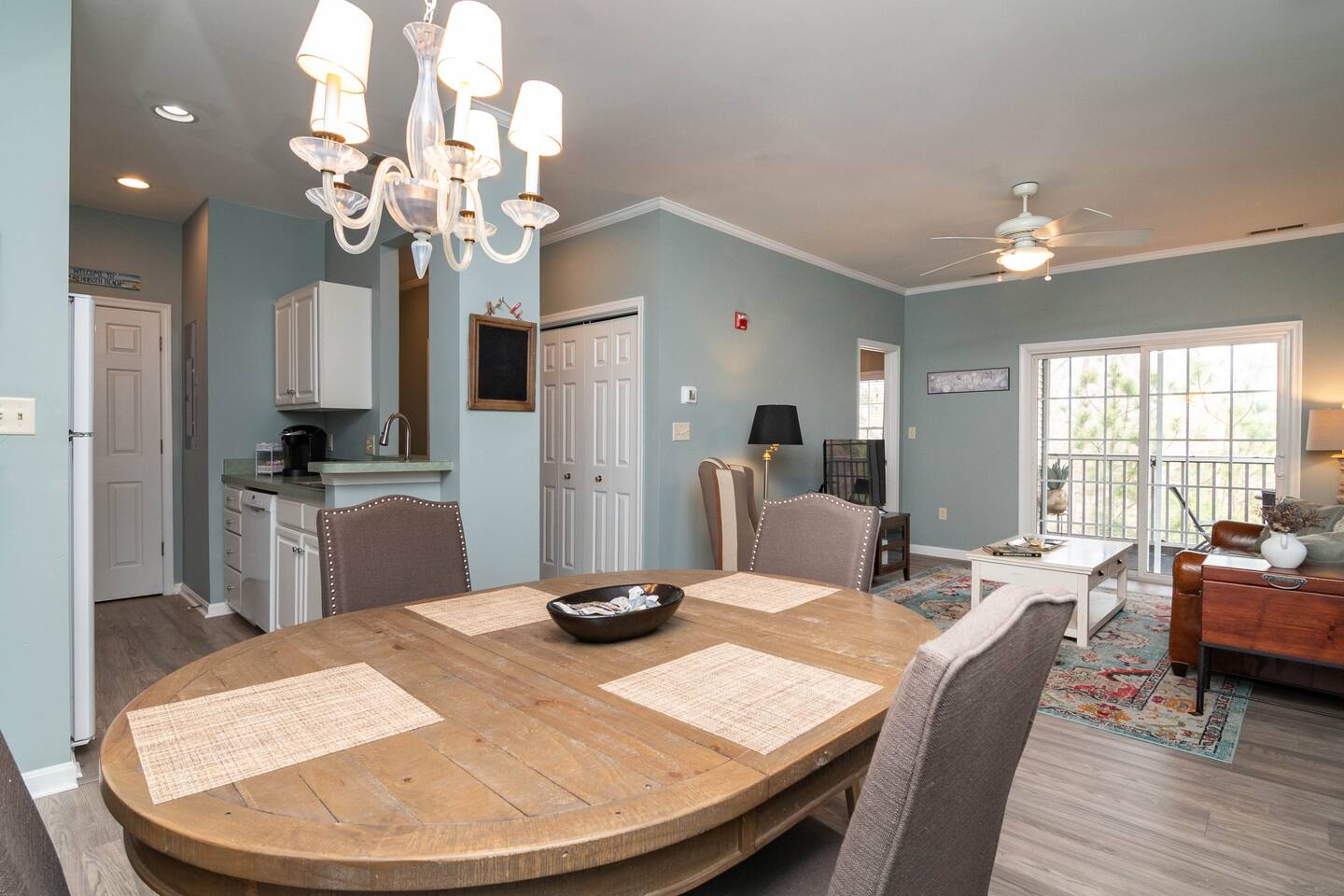 Beach House photo 21