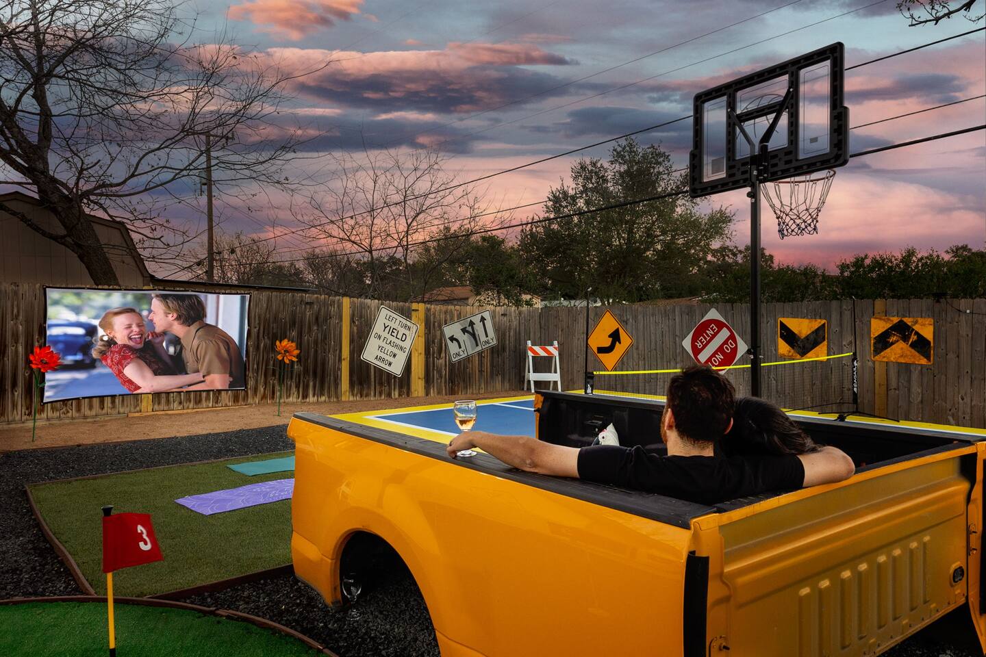 Heated Pool|Gameroom|Court|Putt Putt|Central SA
