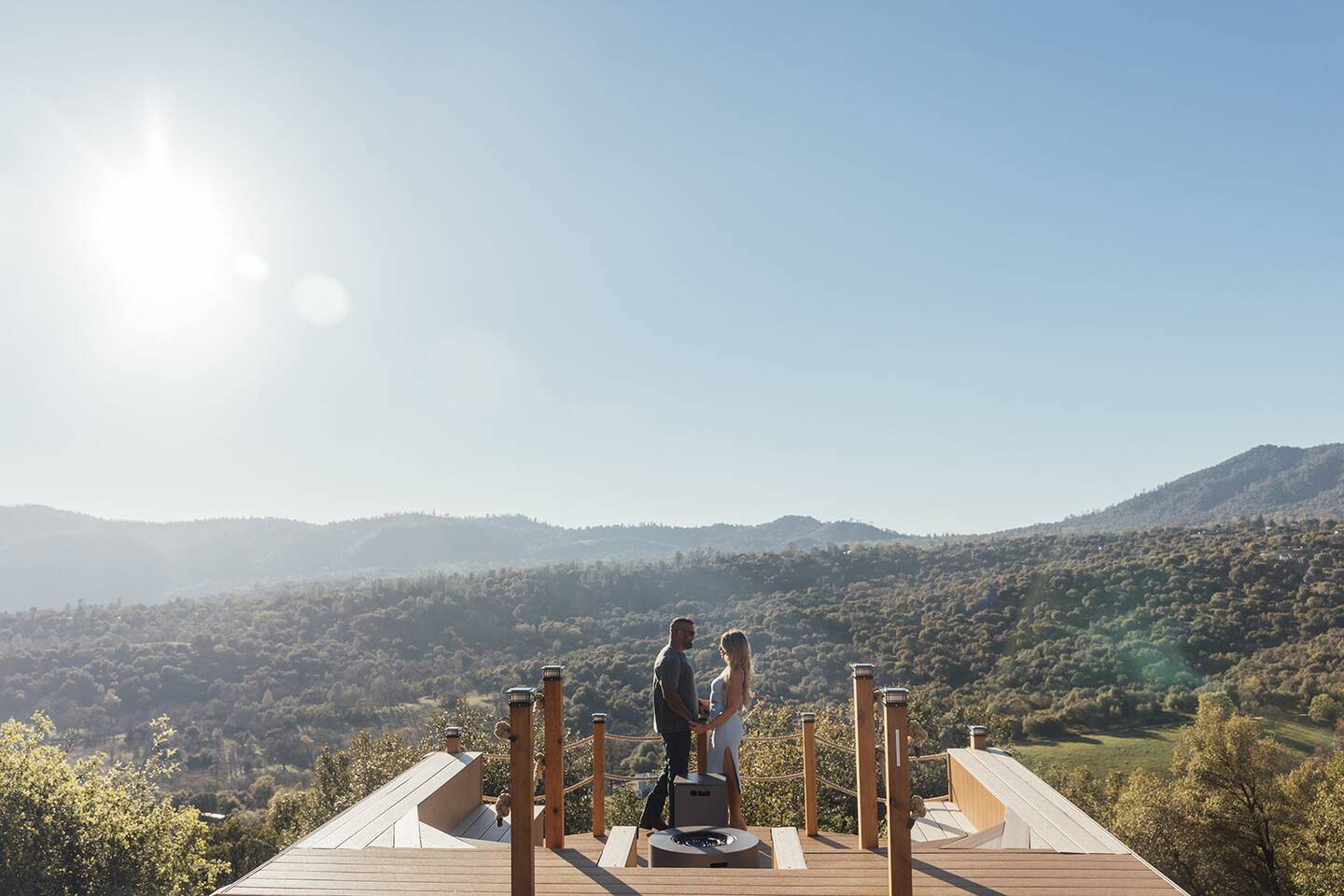 Mountains & Moon – Wellness Transcended