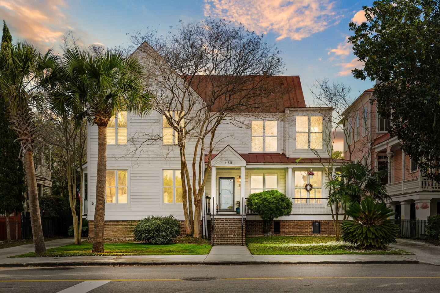 *NEW* 30+ Day Stay • Charleston Charm • WFH Ready