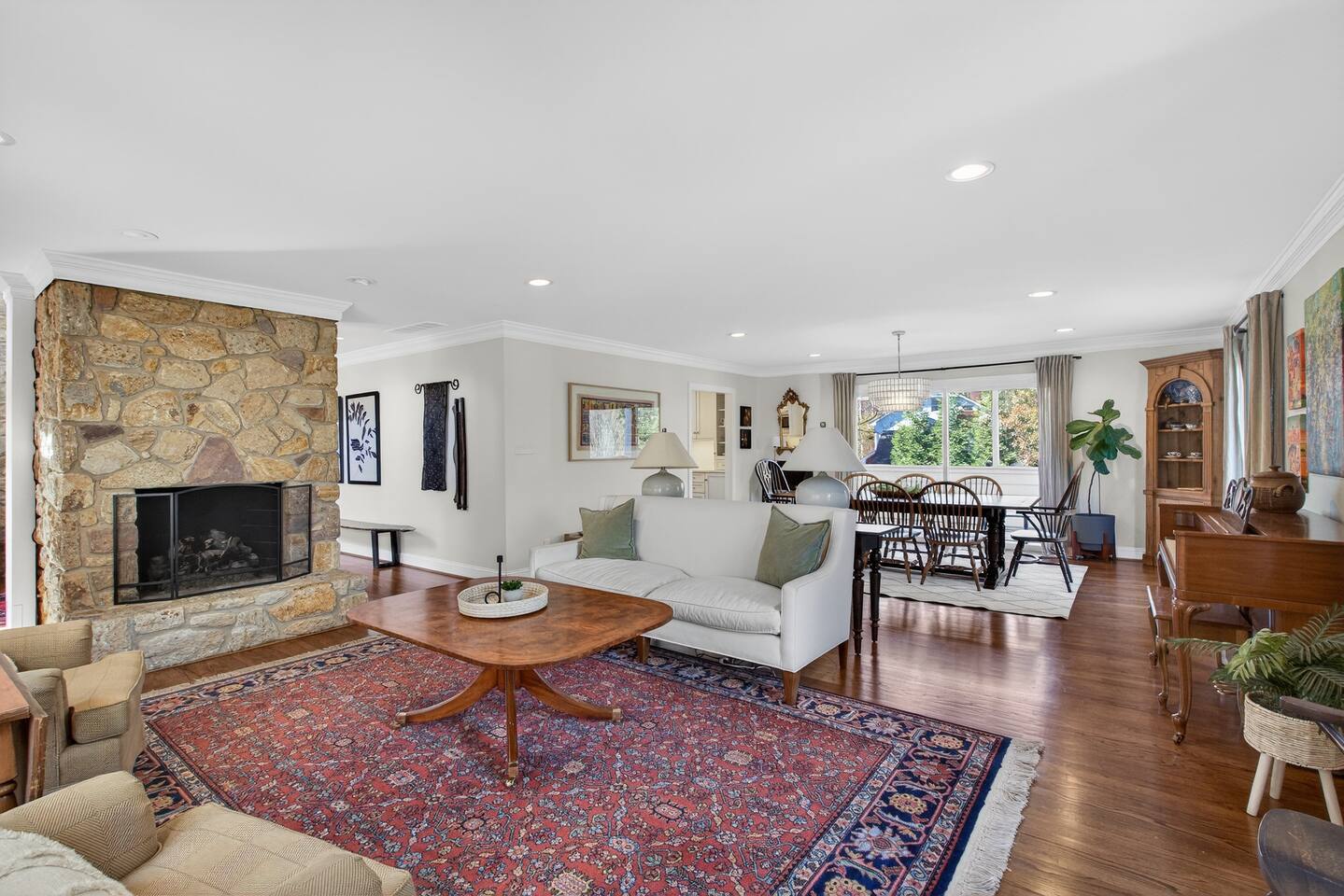 Light-Filled 4BR • Fireplaces • Perfect for Groups