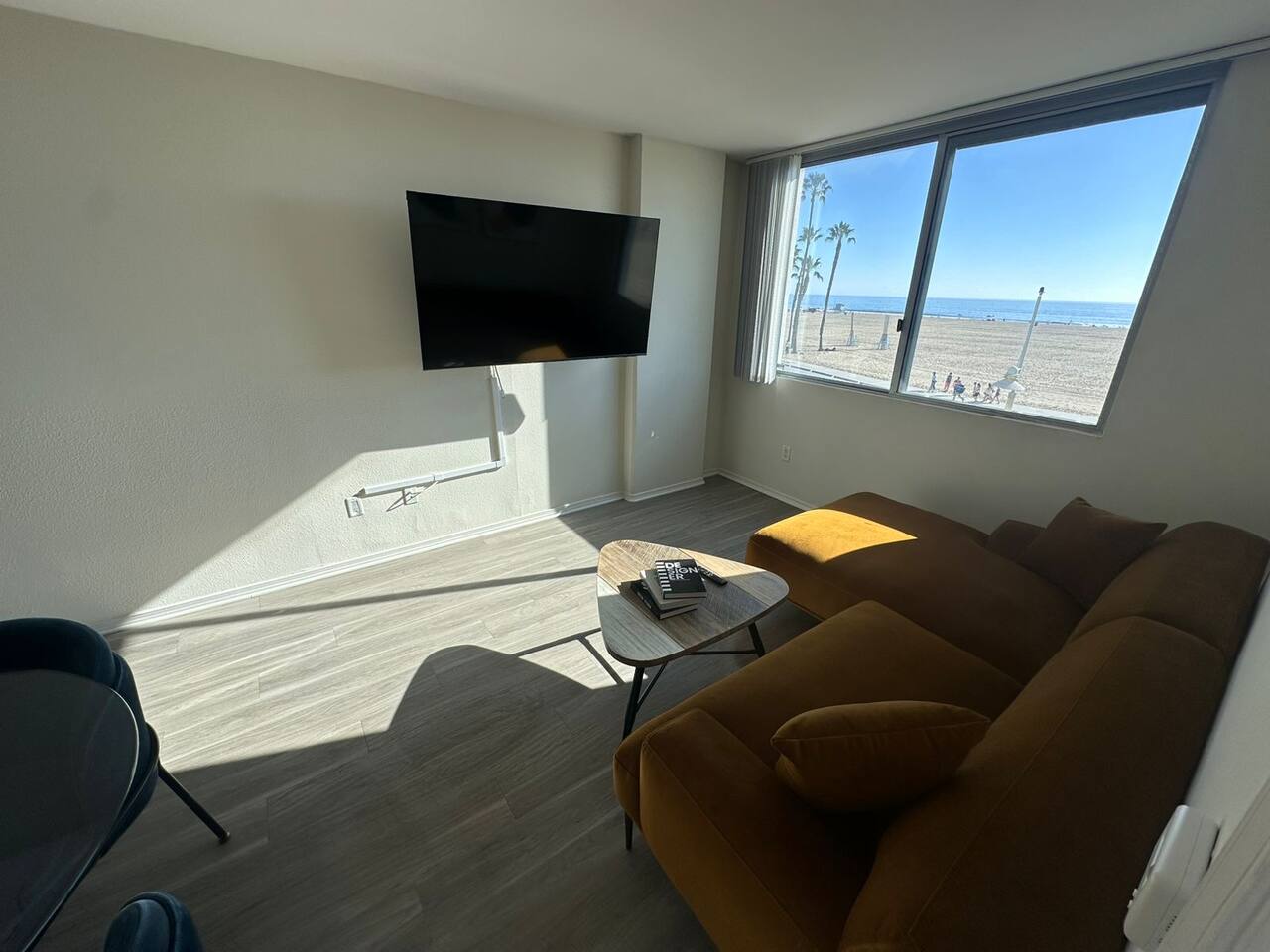 Sunny Oceanfront Full Beach & Ocean View